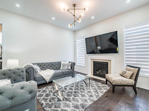 Photo 17 at 16 Charing Cross Gate, GO Glenorchy, Oakville