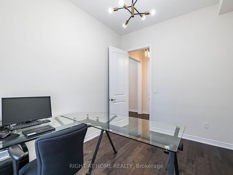 Photo 21 at 16 Charing Cross Gate, GO Glenorchy, Oakville