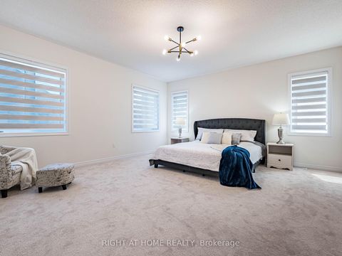 Photo 27 at 16 Charing Cross Gate, GO Glenorchy, Oakville