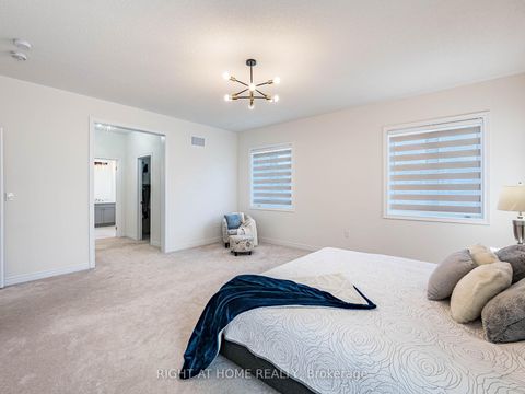 Photo 29 at 16 Charing Cross Gate, GO Glenorchy, Oakville