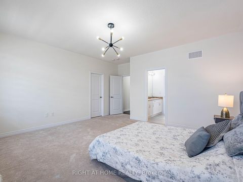 Photo 36 at 16 Charing Cross Gate, GO Glenorchy, Oakville