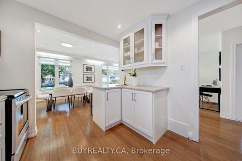 Photo 14 at 5 Baintree Street E, Bathurst Manor, Toronto Photo 14 at 5 Baintree Street E, Bathurst Manor, Toronto