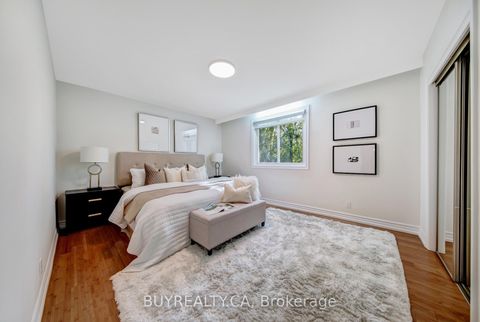 Photo 19 at 5 Baintree Street E, Bathurst Manor, Toronto Photo 19 at 5 Baintree Street E, Bathurst Manor, Toronto
