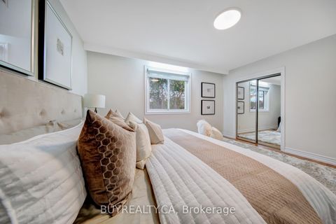 Photo 20 at 5 Baintree Street E, Bathurst Manor, Toronto Photo 20 at 5 Baintree Street E, Bathurst Manor, Toronto