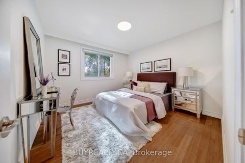 Photo 22 at 5 Baintree Street E, Bathurst Manor, Toronto Photo 22 at 5 Baintree Street E, Bathurst Manor, Toronto