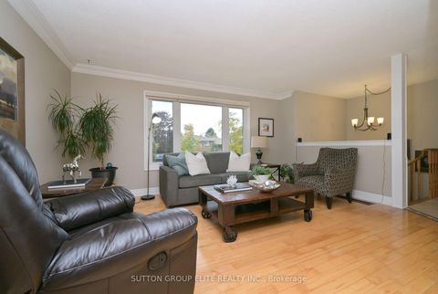 Photo 2 at 2129 Chantler Street, Stroud, Innisfil Photo 2 at 2129 Chantler Street, Stroud, Innisfil