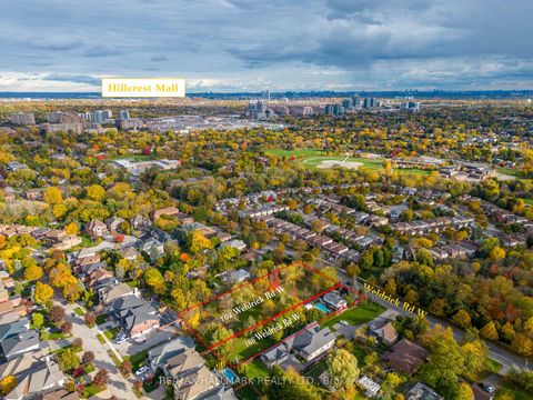 Photo 5 at 162 Weldrick Road W, North Richvale, Richmond Hill