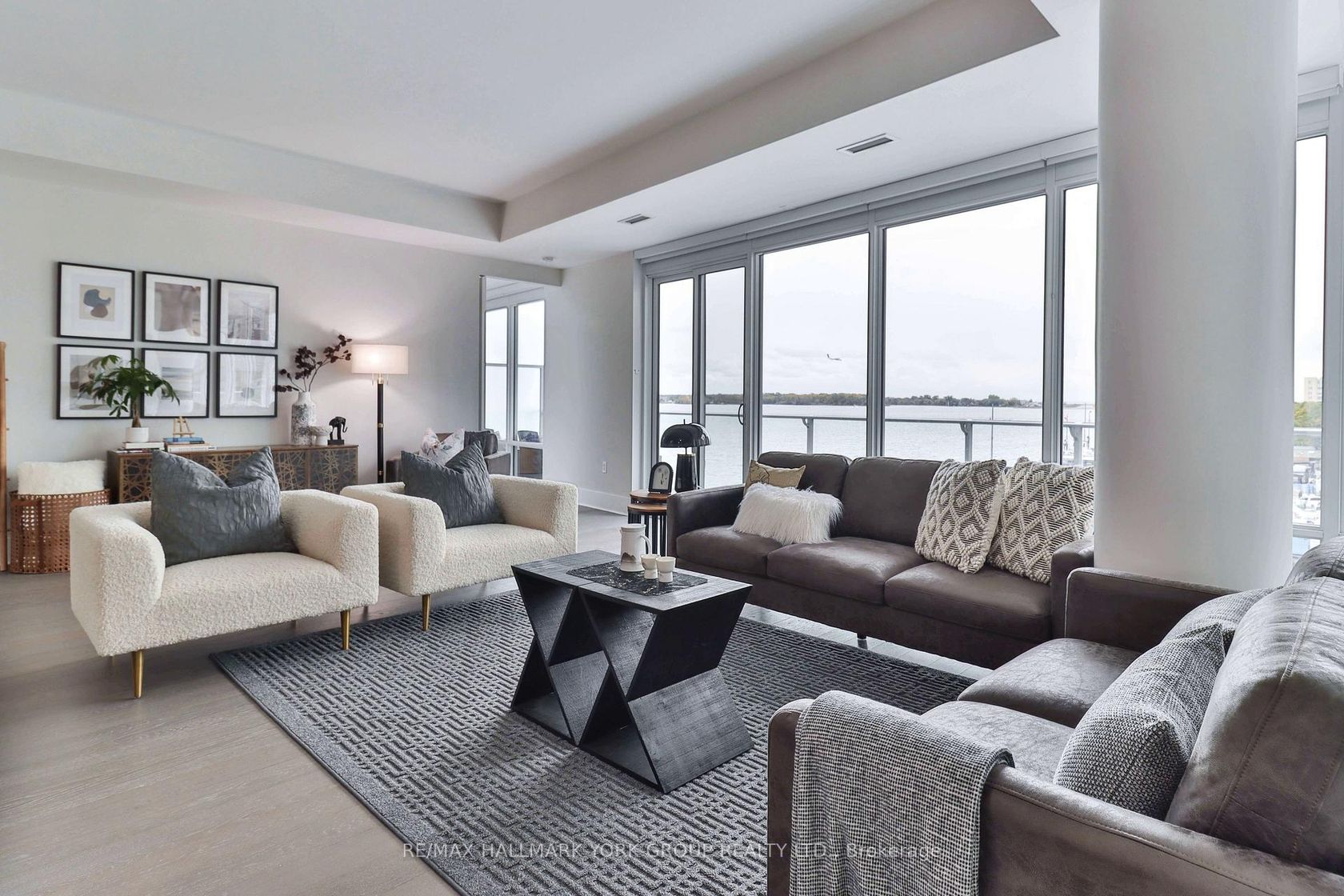 505 - 29 Queens Quay E, Waterfront Communities C8, Toronto 