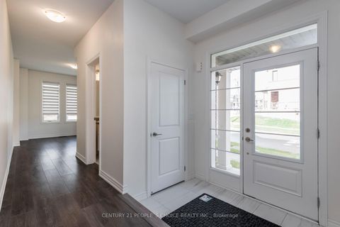 Photo 3 at 35 Greer Street, Rural Barrie Southeast, Barrie