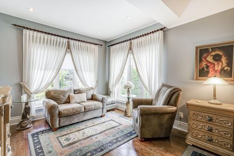 Photo 17 at 17 Duncton Wood Crescent, Hills of St Andrew, Aurora