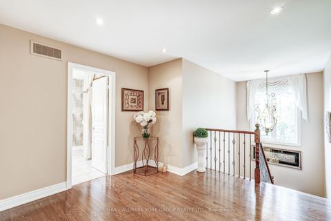 Photo 22 at 17 Duncton Wood Crescent, Hills of St Andrew, Aurora