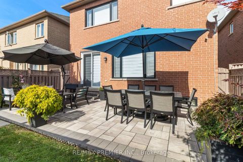 Photo 5 at 17 Angelico Avenue, Vellore Village, Vaughan Photo 5 at 17 Angelico Avenue, Vellore Village, Vaughan