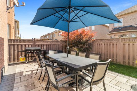 Photo 8 at 17 Angelico Avenue, Vellore Village, Vaughan Photo 8 at 17 Angelico Avenue, Vellore Village, Vaughan