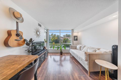 Photo 5 at 716 - 18 Valley Woods Road, Donalda, Toronto