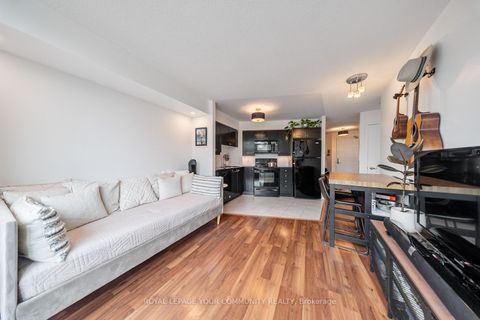 Photo 7 at 716 - 18 Valley Woods Road, Donalda, Toronto