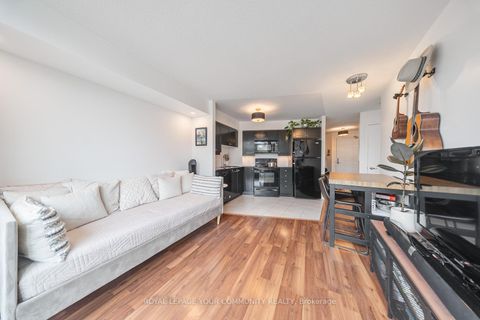 Photo 8 at 716 - 18 Valley Woods Road, Donalda, Toronto