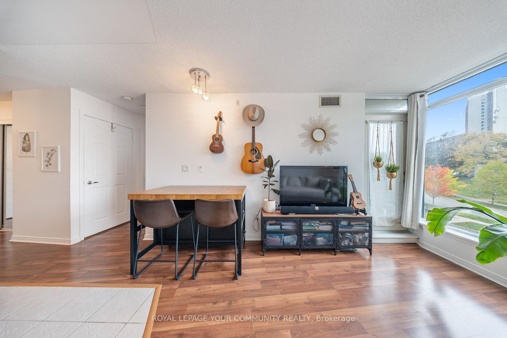 Photo 9 at 716 - 18 Valley Woods Road, Donalda, Toronto Photo 9 at 716 - 18 Valley Woods Road, Donalda, Toronto