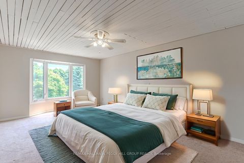 Photo 5 at 21 Autumn Lane, Allandale Heights, Barrie