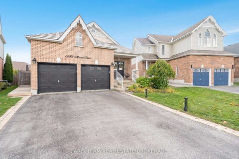 Photo 1 at 1075 Muriel Street, Alcona, Innisfil