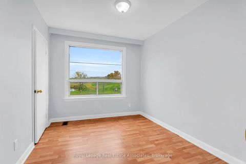 Photo 18 at 3032 Keele Street, CFB, Toronto