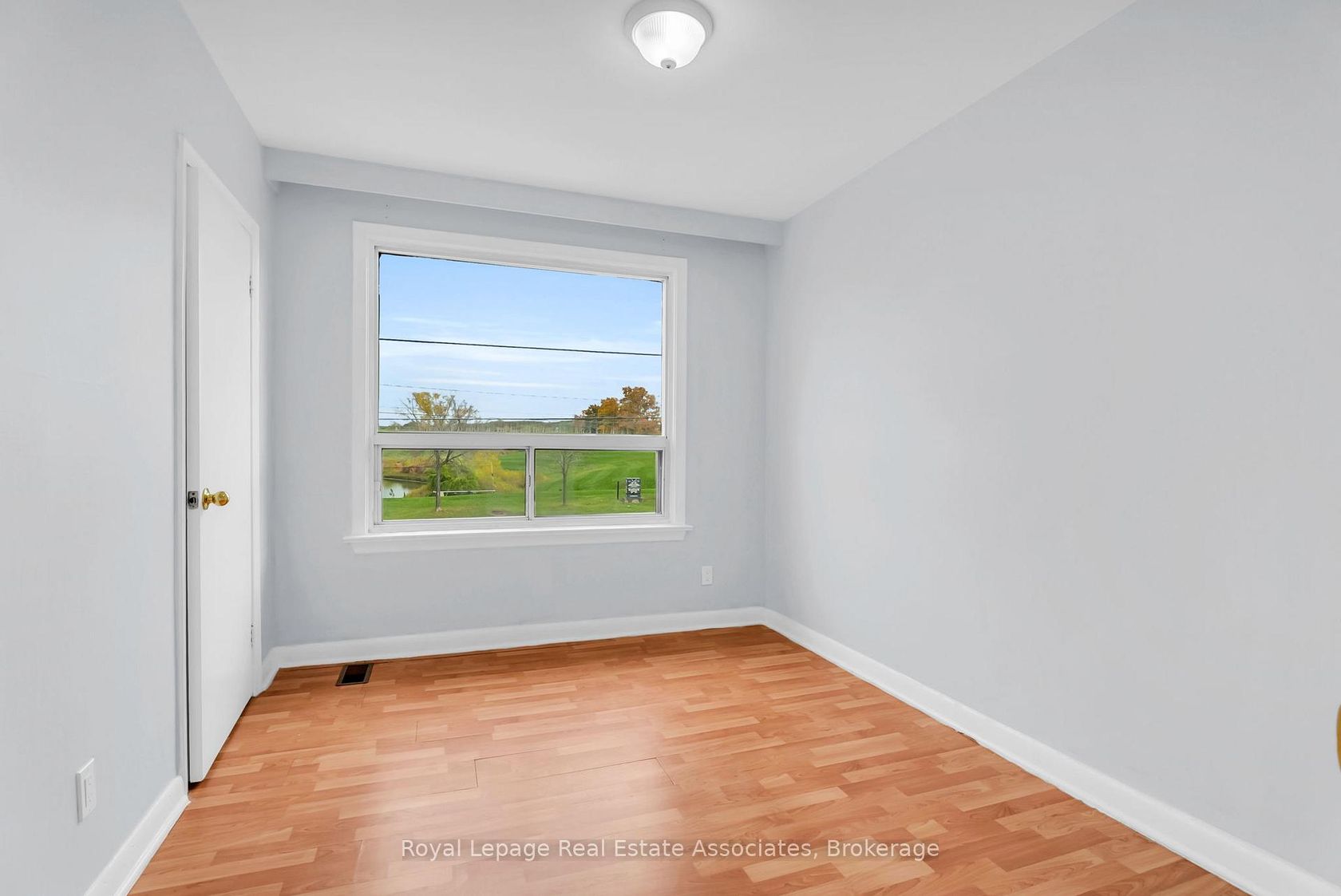 Photo 18 at 3032 Keele Street, CFB, Toronto Photo 18 at 3032 Keele Street, CFB, Toronto