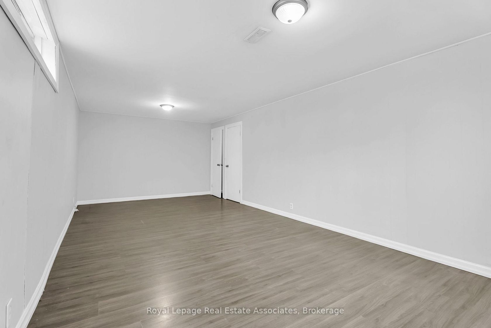 Photo 22 at 3032 Keele Street, CFB, Toronto Photo 22 at 3032 Keele Street, CFB, Toronto