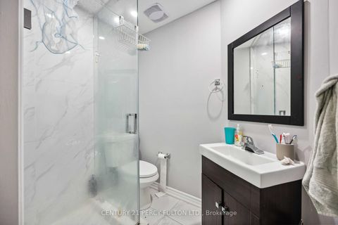 Photo 19 at 47 Woolenscote Circle, Clairville, Toronto