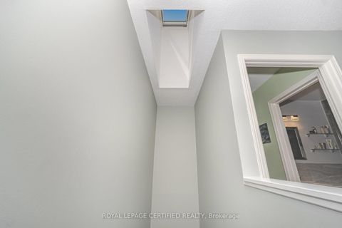 Photo 26 at 11 Longboat Avenue, Waterfront Communities C8, Toronto