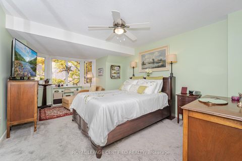 Photo 28 at 11 Longboat Avenue, Waterfront Communities C8, Toronto