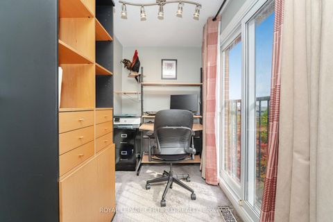 Photo 34 at 11 Longboat Avenue, Waterfront Communities C8, Toronto
