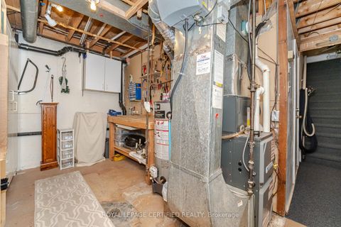 Photo 42 at 11 Longboat Avenue, Waterfront Communities C8, Toronto