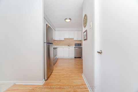 Photo 9 at 401 - 2464 WESTON Road, Weston, Toronto