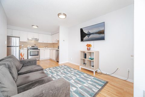 Photo 21 at 401 - 2464 WESTON Road, Weston, Toronto
