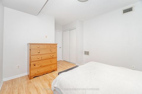 Photo 24 at 401 - 2464 WESTON Road, Weston, Toronto