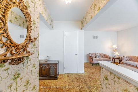 Photo 8 at 25 Marta Avenue, Birchmount, Toronto