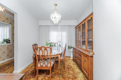 Photo 13 at 25 Marta Avenue, Birchmount, Toronto