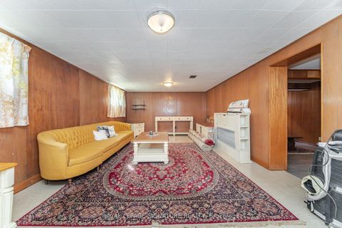 Photo 30 at 25 Marta Avenue, Birchmount, Toronto