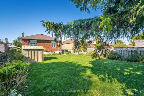 Photo 39 at 25 Marta Avenue, Birchmount, Toronto