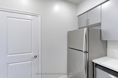 Photo 16 at 303 - 2326 Taunton Road, RO River Oaks, Oakville