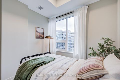 Photo 19 at 444 - 2501 Saw Whet Boulevard, GA Glen Abbey, Oakville