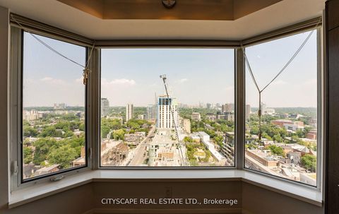 Photo 13 at 2120 - 155 Yorkville Avenue, Annex, Toronto