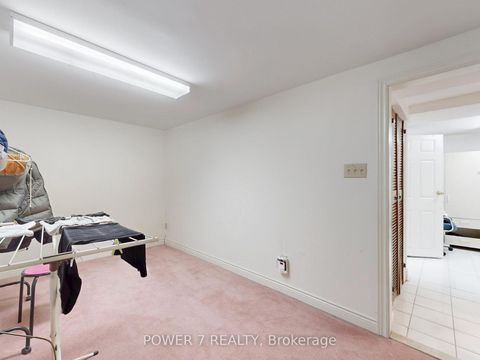 Photo 33 at 16 Stokewell Place, Bendale, Toronto
