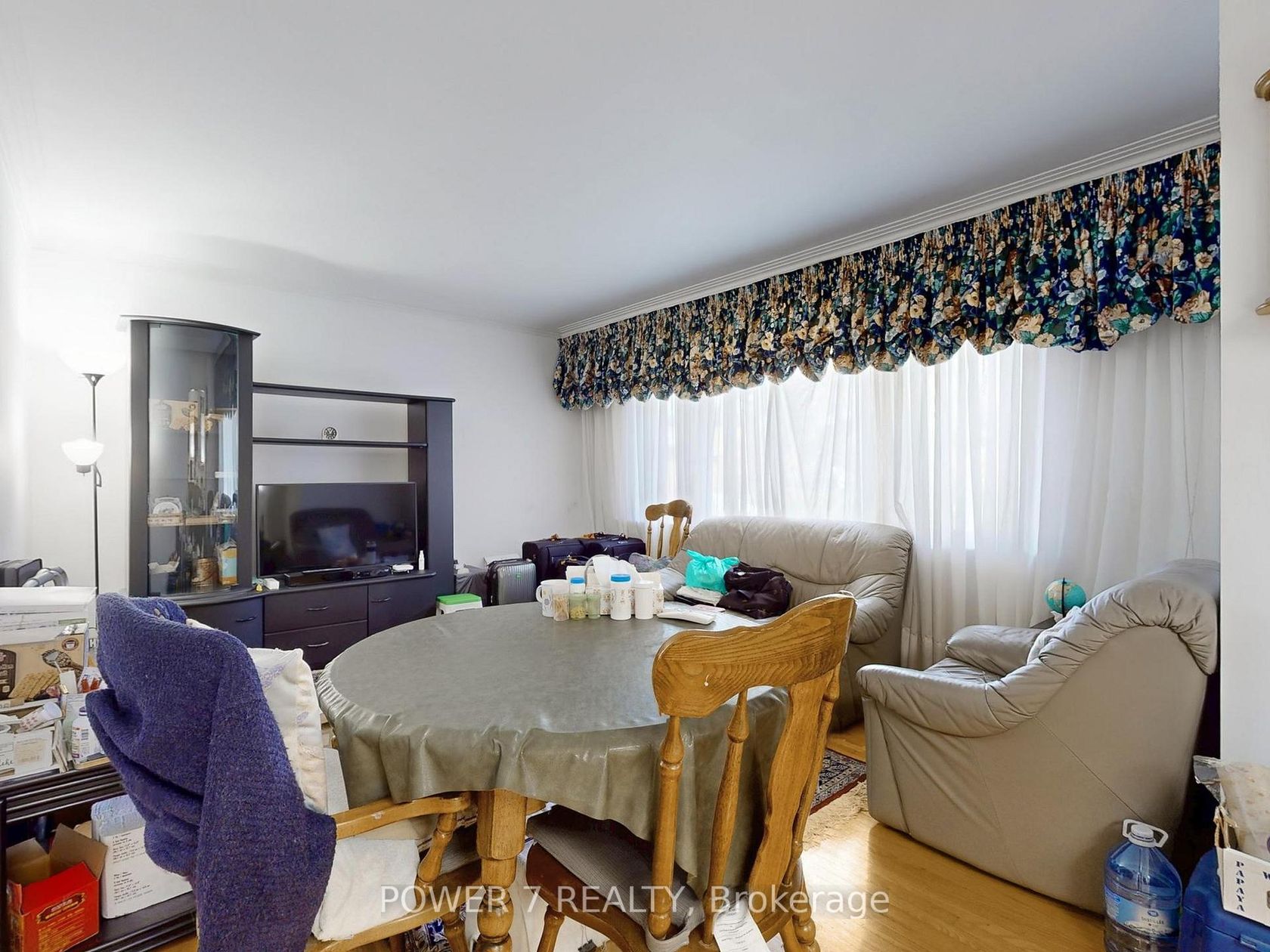 Photo 6 at 16 Stokewell Place, Bendale, Toronto Photo 6 at 16 Stokewell Place, Bendale, Toronto