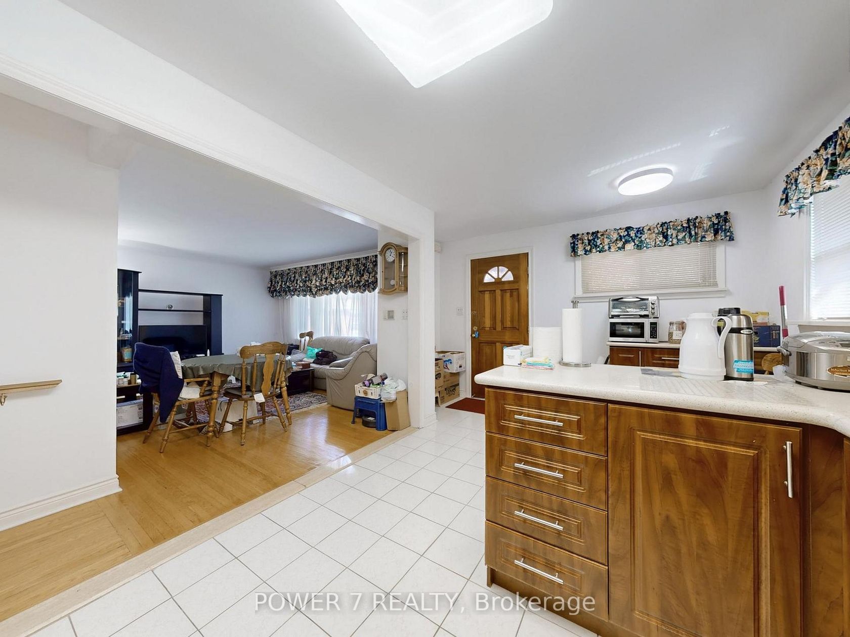 Photo 14 at 16 Stokewell Place, Bendale, Toronto Photo 14 at 16 Stokewell Place, Bendale, Toronto
