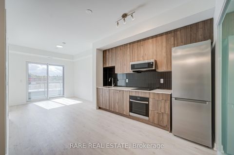 Photo 7 at 224 - 2501 Saw Whet Boulevard, GA Glen Abbey, Oakville