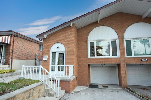 Photo 2 at 237 Apache Trail, Pleasant View, Toronto
