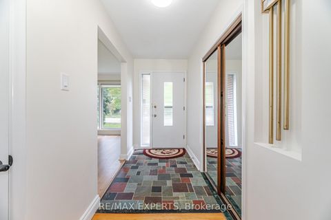 Photo 4 at 42 Cowley Avenue, City Centre West, Toronto