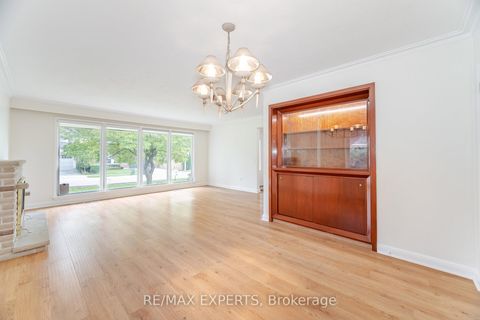 Photo 11 at 42 Cowley Avenue, City Centre West, Toronto