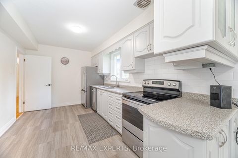 Photo 14 at 42 Cowley Avenue, City Centre West, Toronto