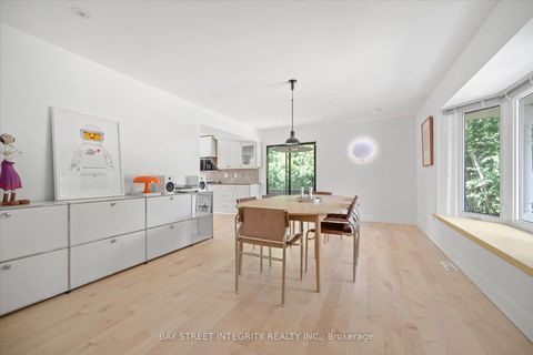 Photo 3 at 197 Garden Avenue, South Richvale, Richmond Hill